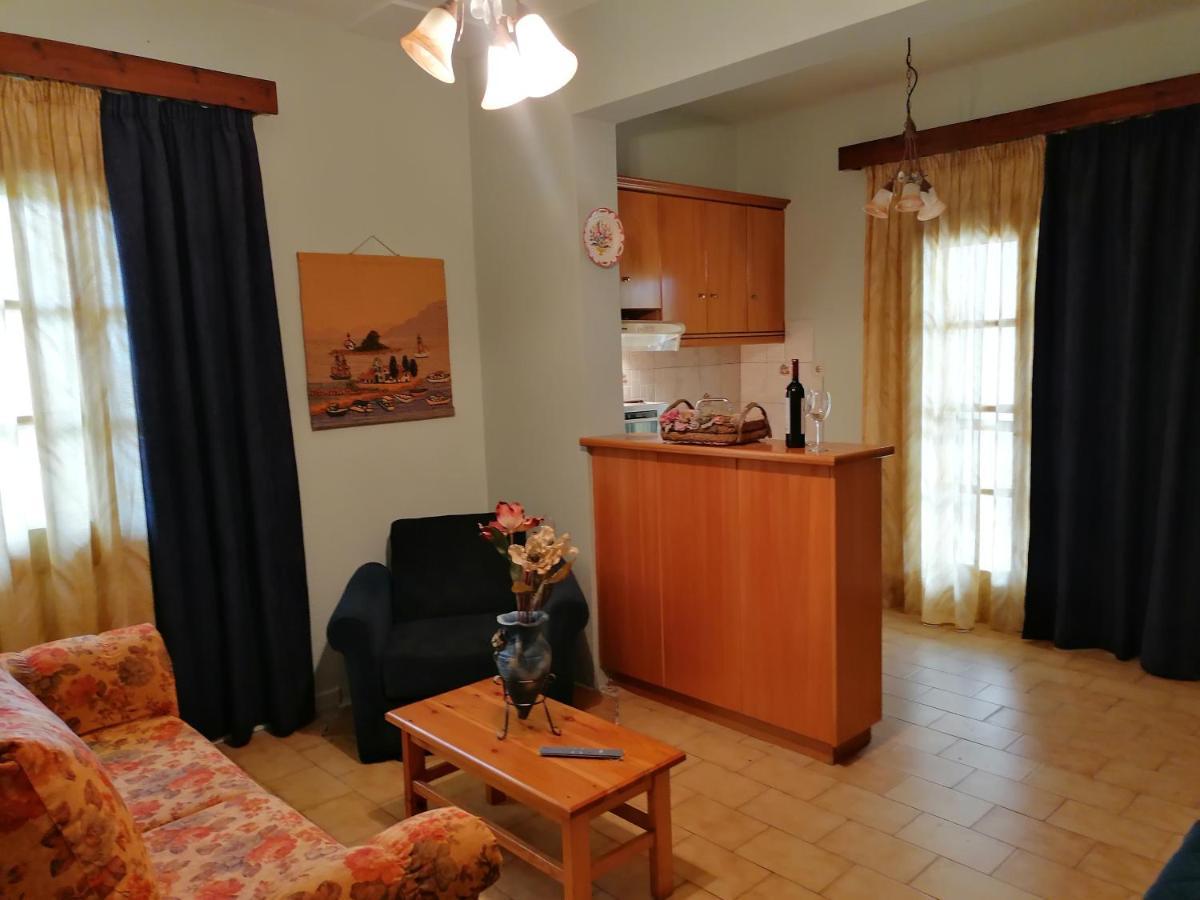 Apartment Litsa's House Platanias