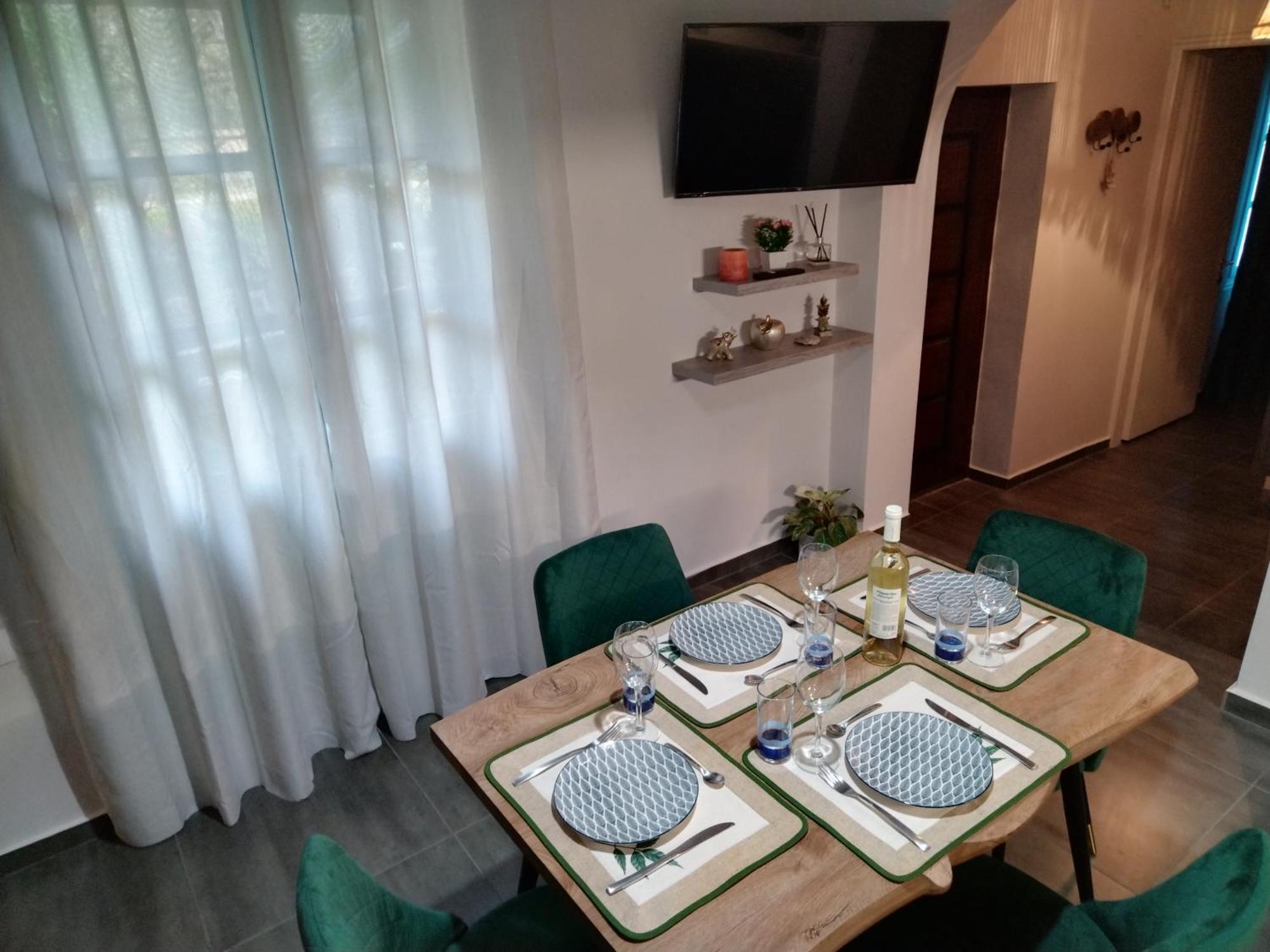 Litsa's House Platanias Apartment *
